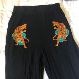 NWOT O-MIGHTY SWEATPANTS